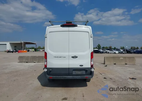 2018 Ford Transit-250 z USA, uszkodzony, nr VIN 1FTYR2CM2JKB24778